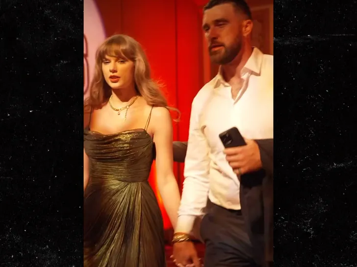Travis Kelce Ravishes Taylor Swift With Kisses In New Video ...