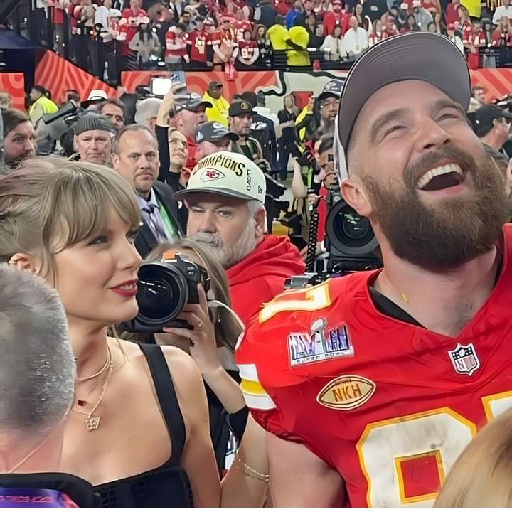 Breaking News: My fans are my well-wisher not my haters says Taylor swift , They love my relationship with Travis Kelce cus he make me happy. If you are a fans of mine and you want my relationship to continue and stand strong, drop love ❤️ emoji for Us!”
